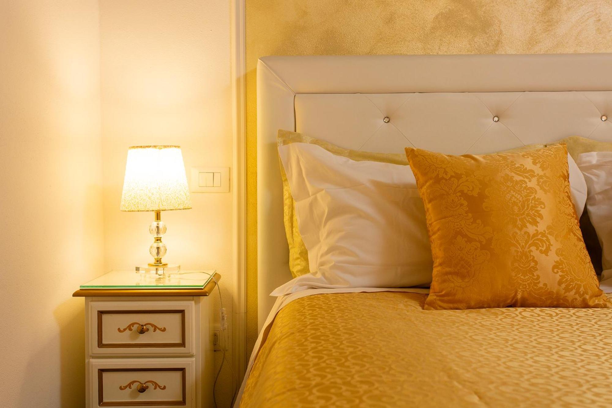 Capatron Hotel Venedig Eksteriør billede